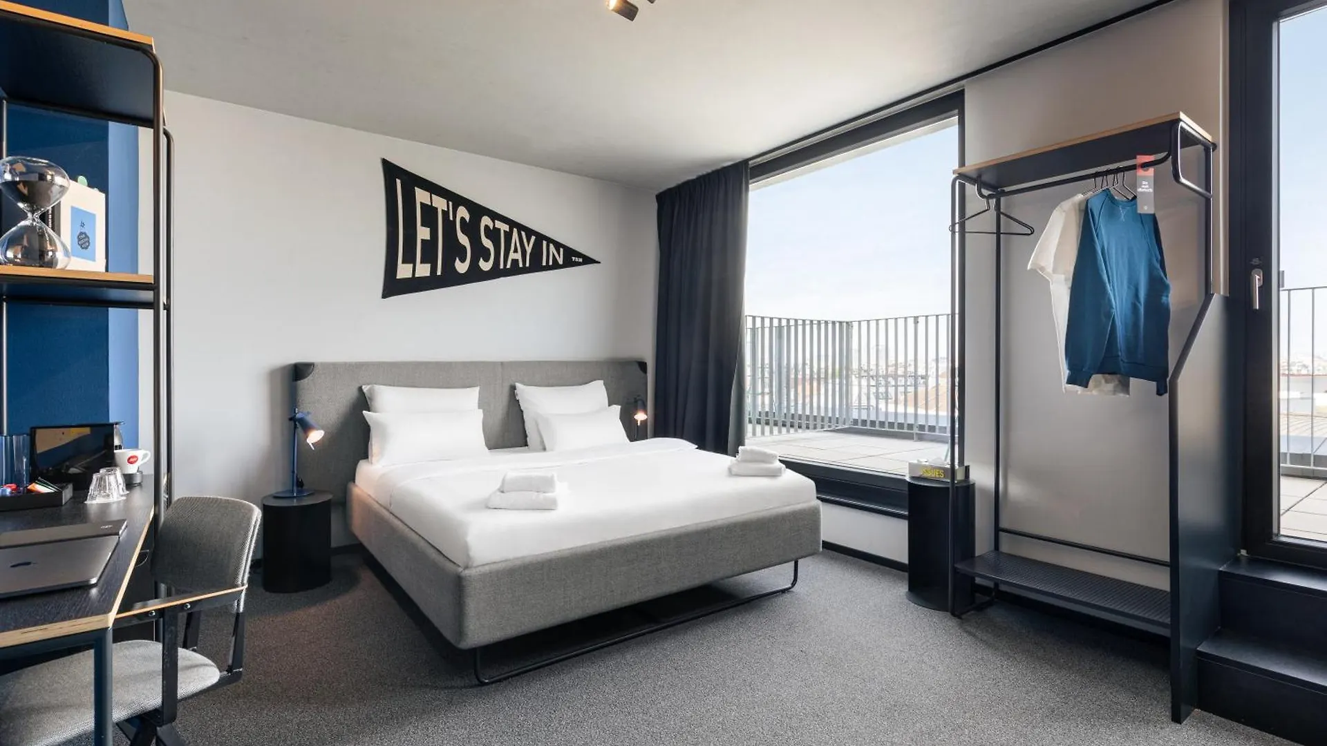 The Social Hub Vienna Extended Stay 4*,