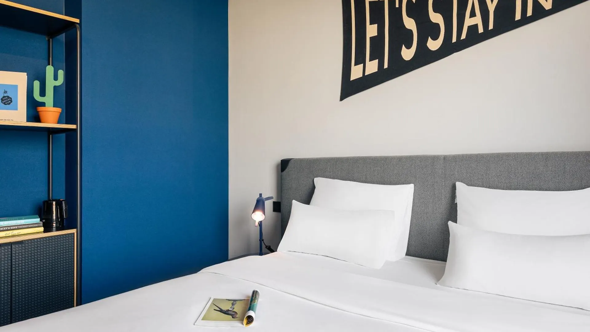 The Social Hub Vienna Extended Stay 4*,